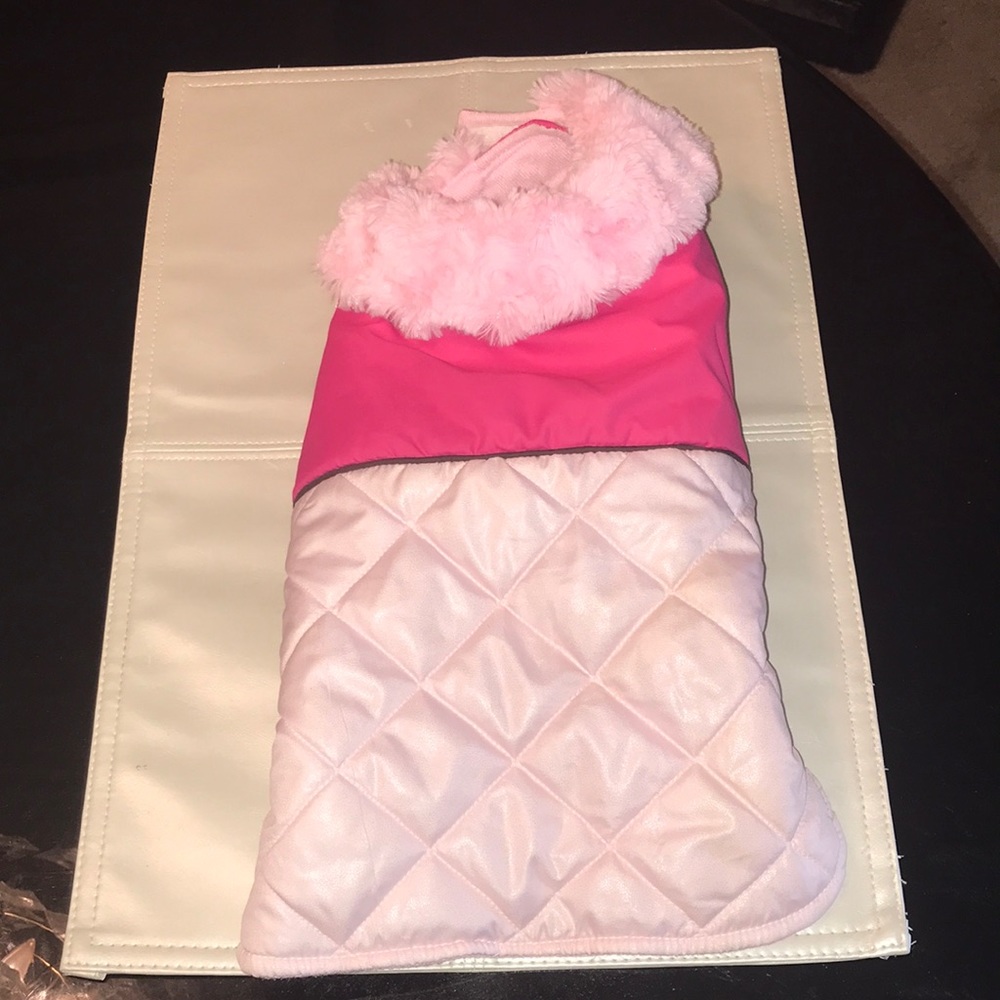 Top Paw 🐾 | Pink Girl Dog Coat | 📐 M